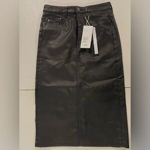 H&M Black Coated Pencil Skirt